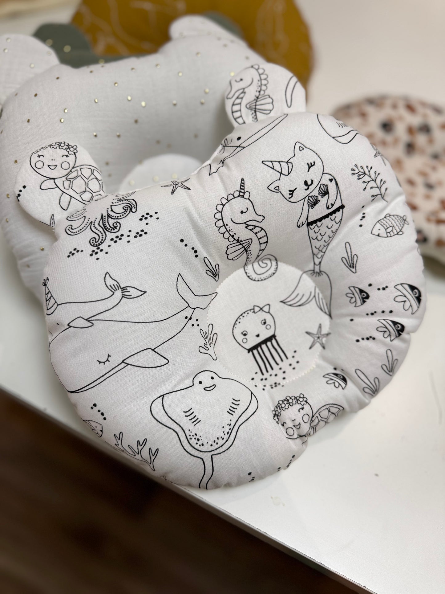 coussin Ourson coloriage -anti tête plate