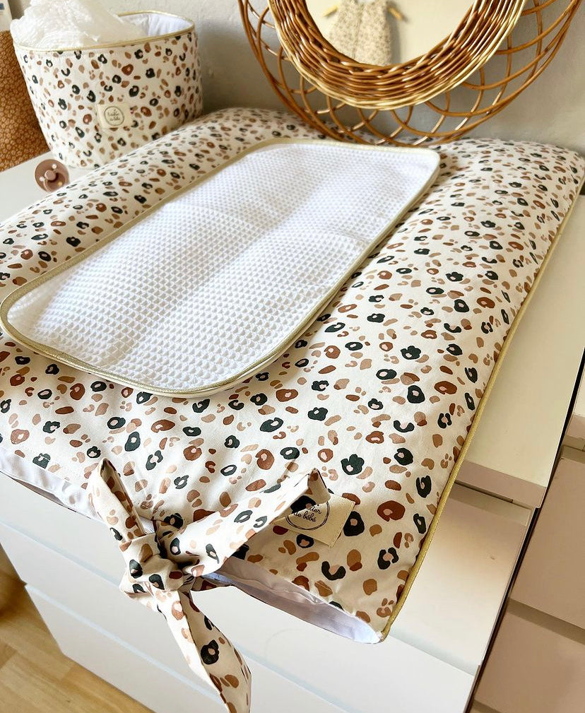 Housse de matelas a langer leopard