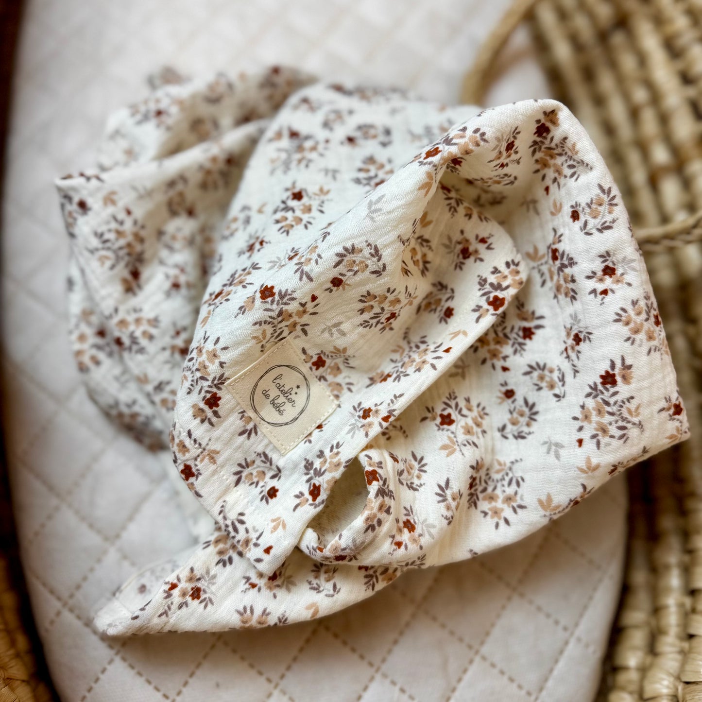 Lange Bébé en Double Gaze de Coton 70 x 70 cm – Fleuri aimée