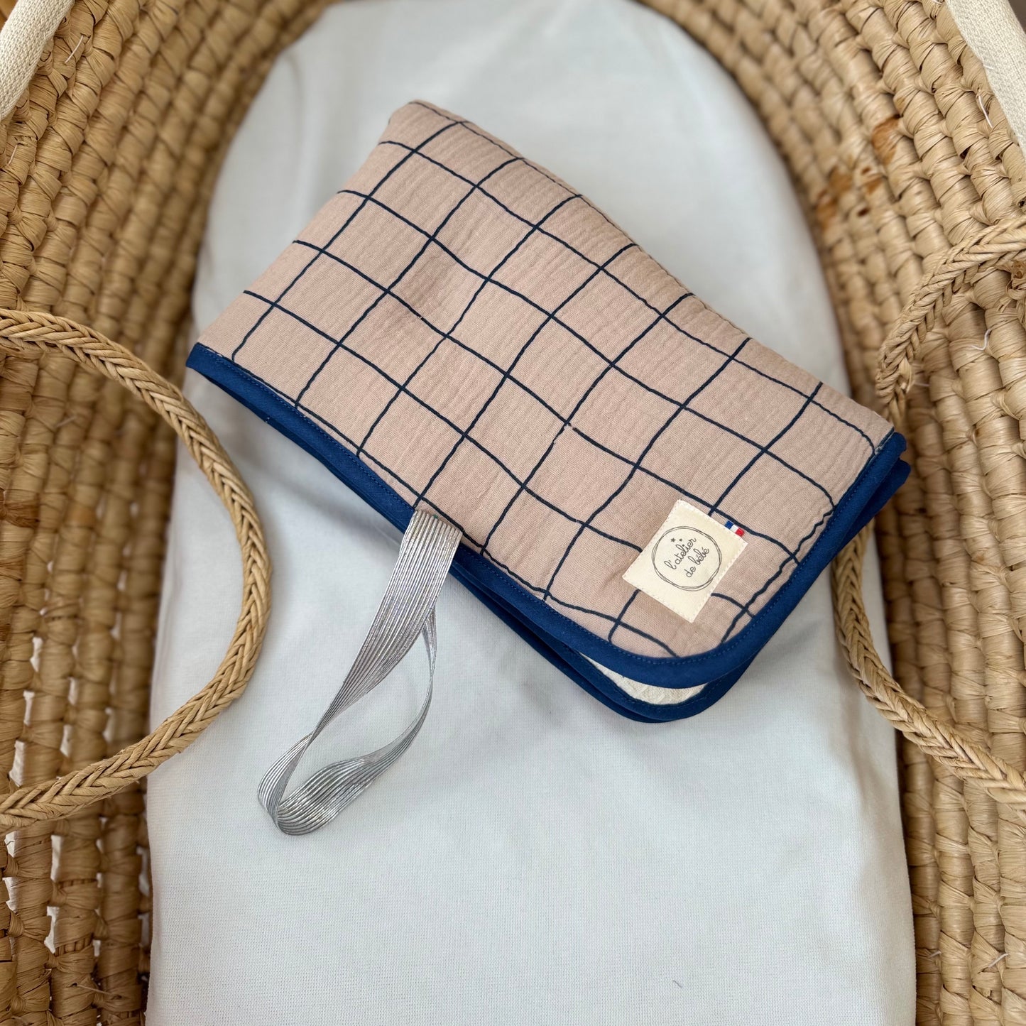 Tapis a langer nomade carreaux indigo