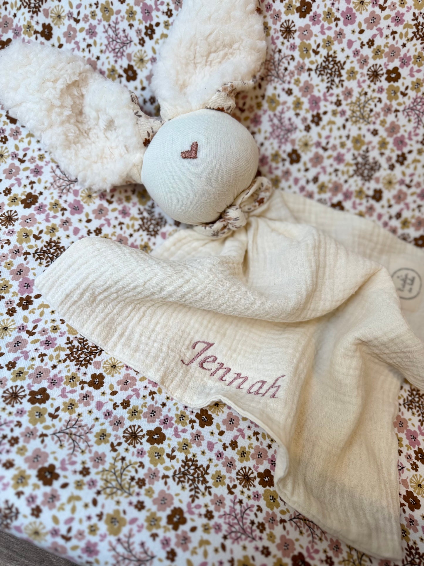 Doudou Lapin écru Aimée -Personnalisable