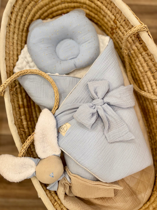 Ensemble bleu glacier et beige   - 1ere couverture de naissance personnalisable+ doudou + coussin