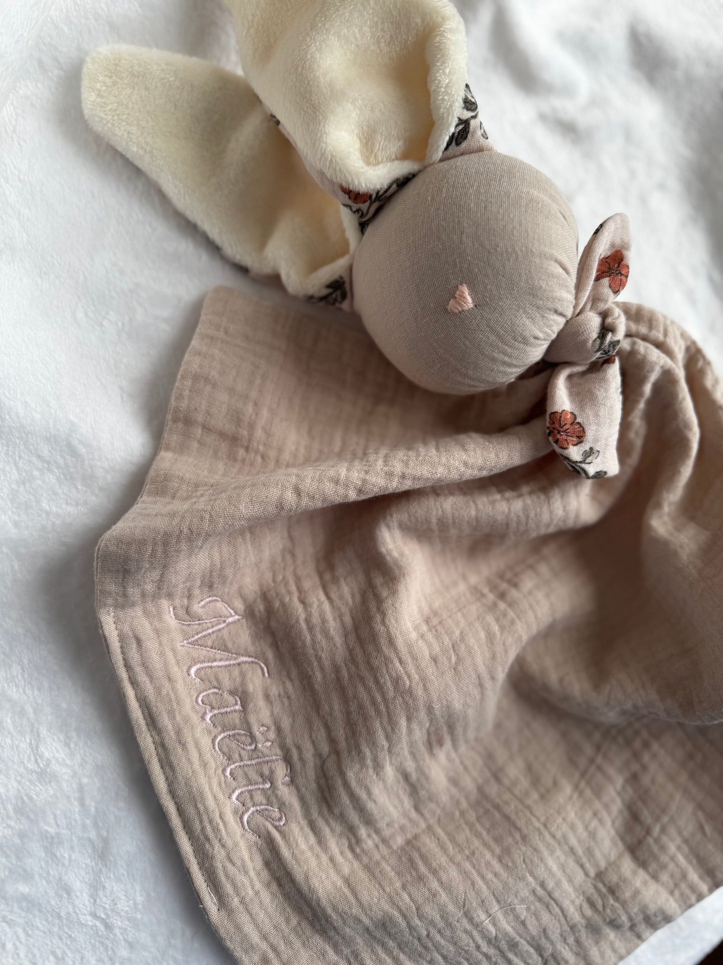 Doudou Lapin Nora -Personnalisable