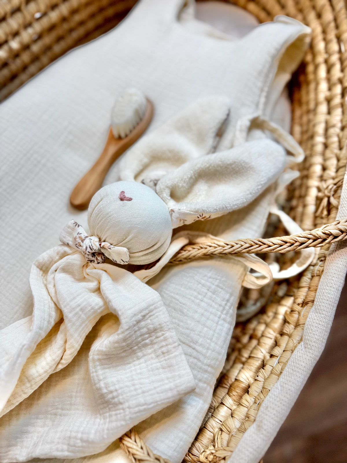 Doudou Lapin écru Aimée -Personnalisable