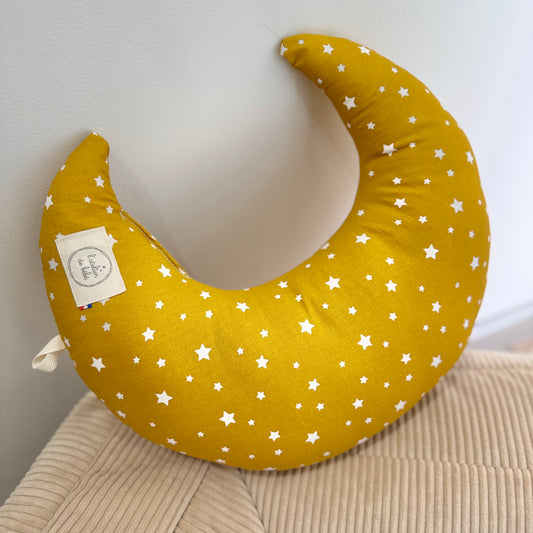 Coussin Lune câle bébé moutarde étoilé