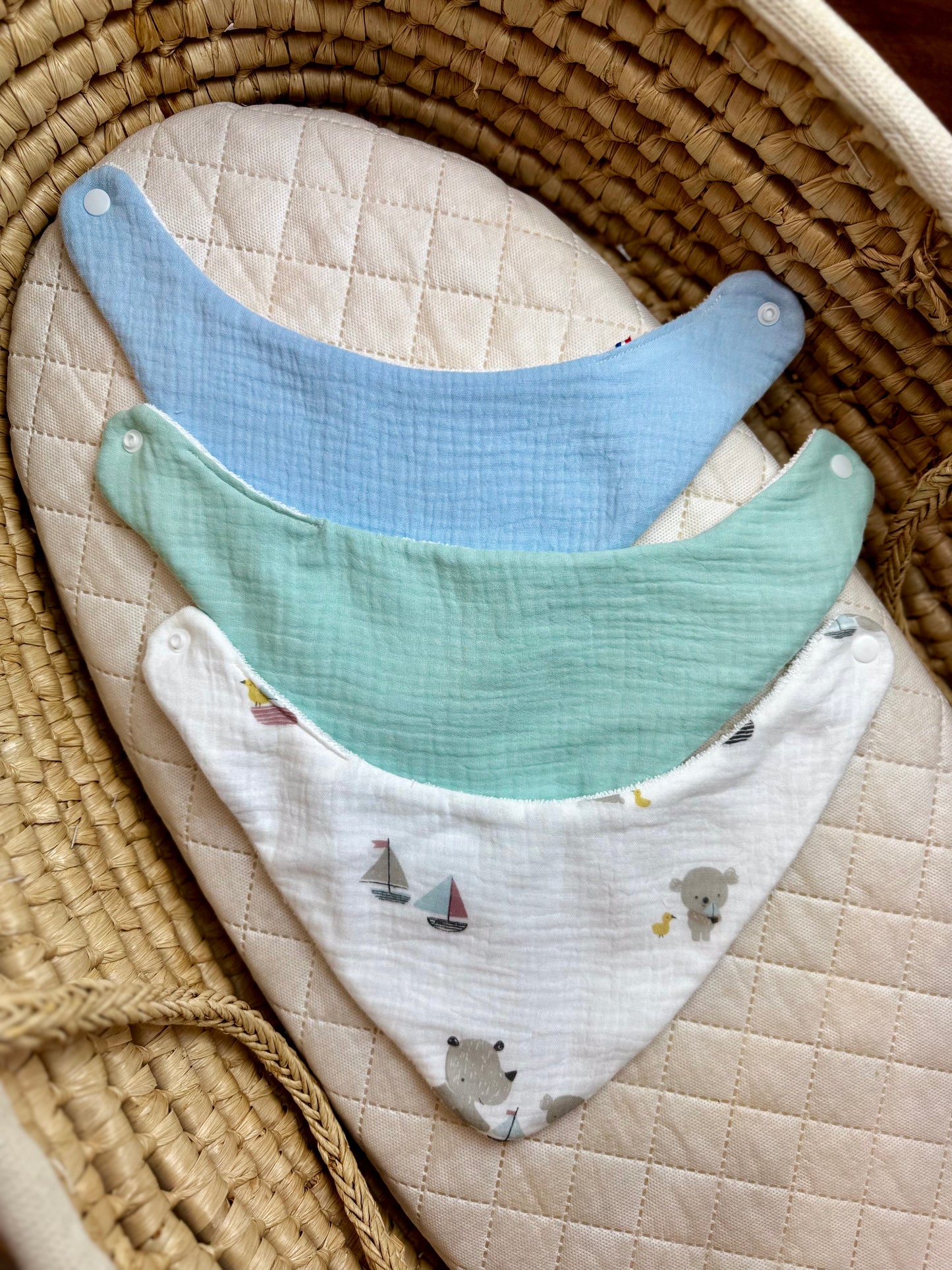 Trio Bavoirs bandana bébé en gaze de coton – Ours & bateaux